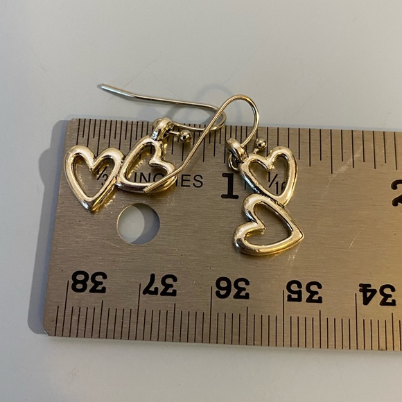 NEW💙💎DOUBLE HEART! DROP EARRINGS!💎💙SILVER TONE! FREE GIFTS & GIFT WRAP TOO! - Picture 5 of 8